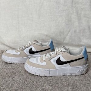 Nike Air Force 1 Low Pixel Desert Sand - W9